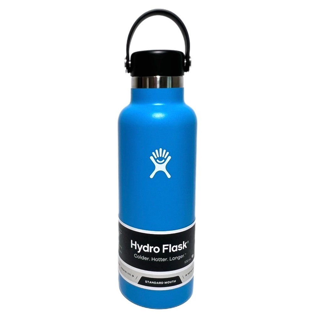 NWT Hydro Flask 18oz. Standard Mouth Bottle in “Pacific”